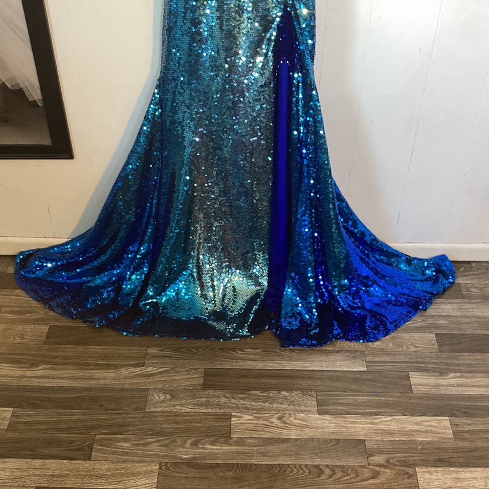 SUPER CUTE BY J.MICHAEL PROM GOWN NWT SIZE 8 GREAT PRICE!!! - Picture 5 of 17